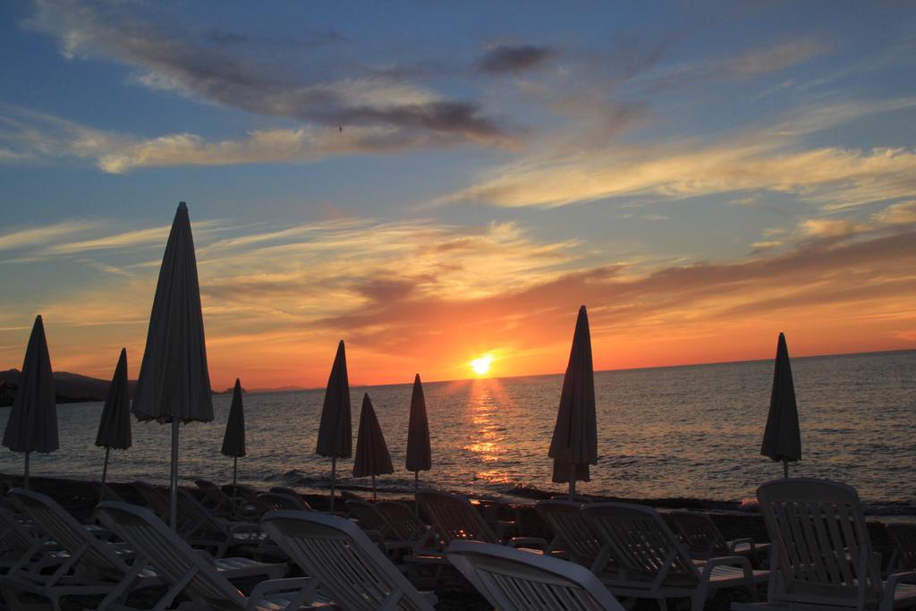 Hotel Za Maria Santo Stefano di Camastra Bagian luar foto