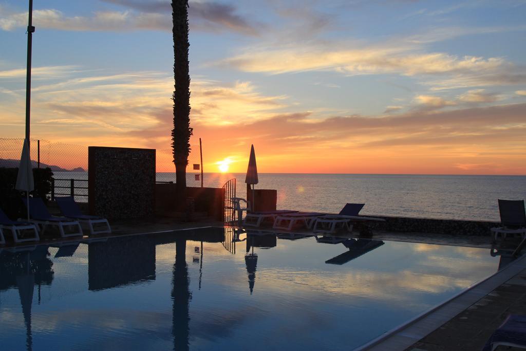 Hotel Za Maria Santo Stefano di Camastra Bagian luar foto