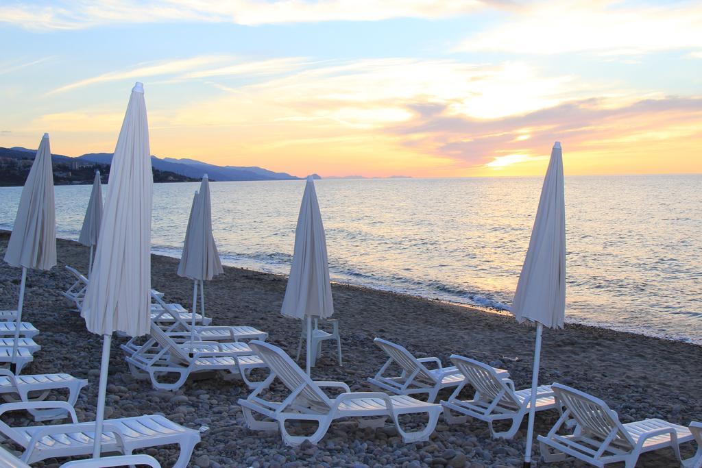 Hotel Za Maria Santo Stefano di Camastra Bagian luar foto
