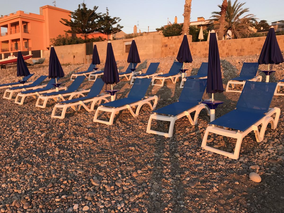 Hotel Za Maria Santo Stefano di Camastra Bagian luar foto